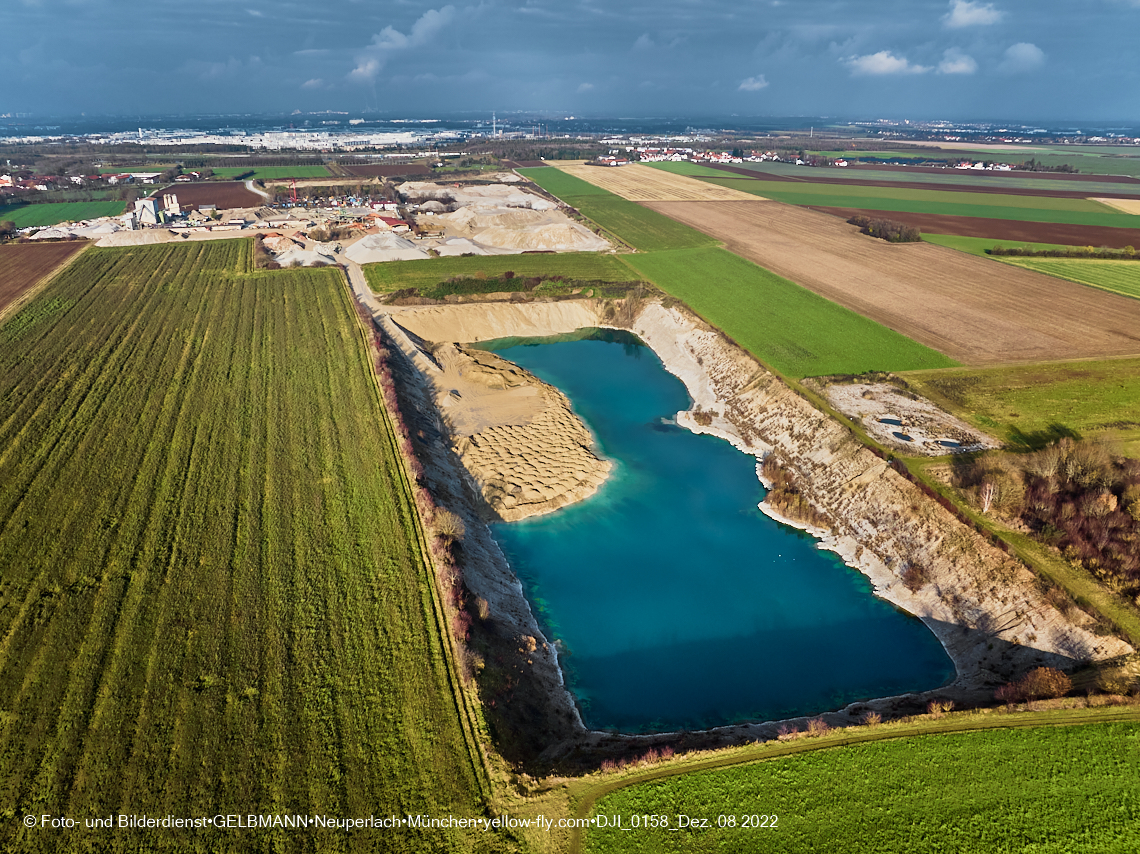 08.12.2022 - Quetschwerk - DEMOS-Wohnbau - Bauplatz in Gronsdorf 08.12.2022 - Quetschwerk - DEMOS-Wohnbau - Bauplatz in Gronsdorf